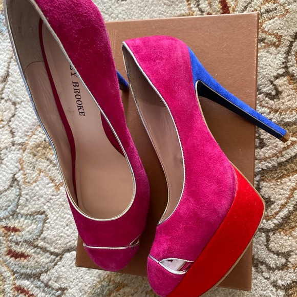 2/$50 Audrey Brooks tricolor platform heels - Picture 10 of 11